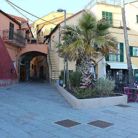 Casa Di Bibi * Imperia